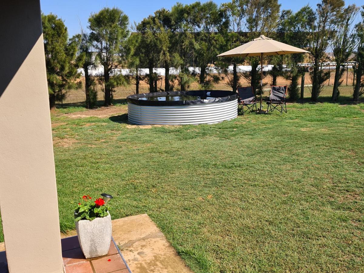 Oorvloed Guesthouse Swellendam Dış mekan fotoğraf