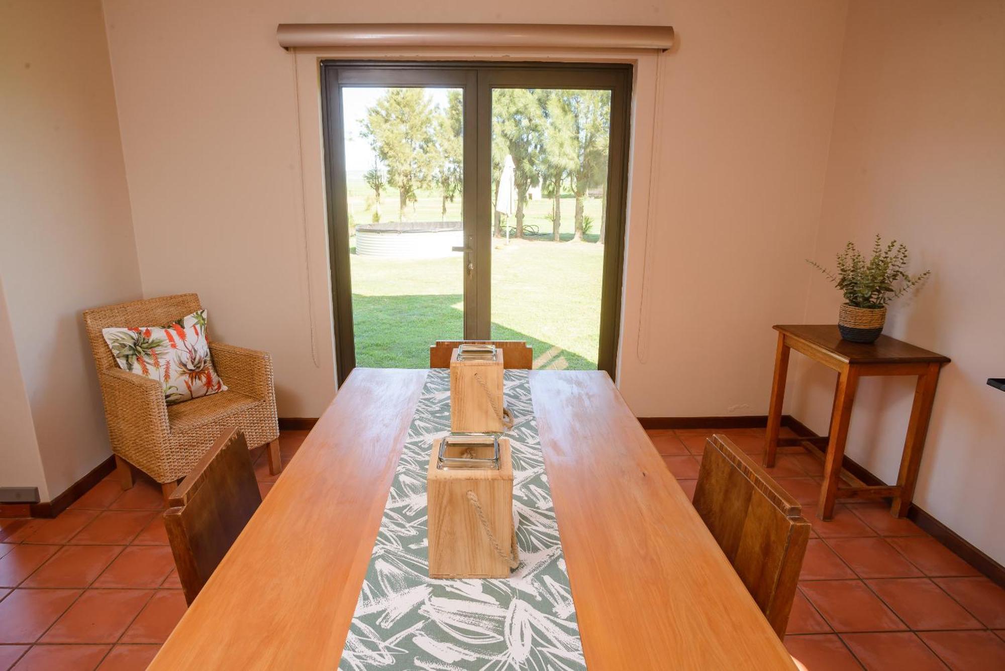 Oorvloed Guesthouse Swellendam Dış mekan fotoğraf